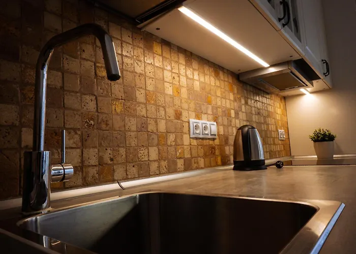 Apartment With Private Jacuzzi & Terrace In The Center Of Prague Lejlighed