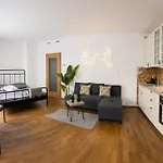 With Private Jacuzzi & Terrace In The Center Of
