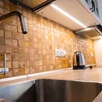 With Private Jacuzzi & Terrace In The Center Of פראג