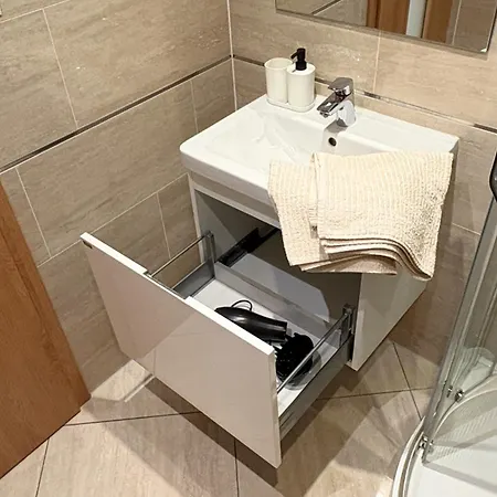 Modern With Spacious Terrace Andel Apartment Prag