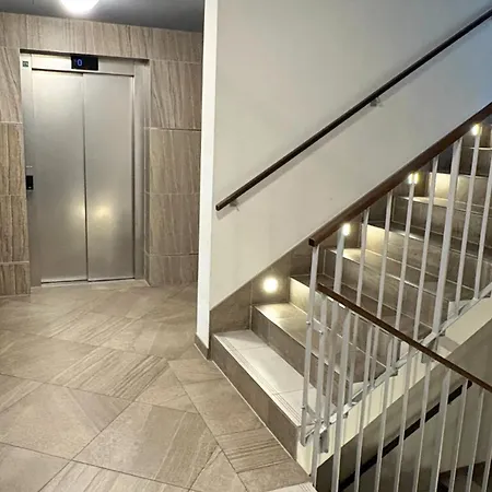 Apartment Modern With Spacious Terrace Andel *