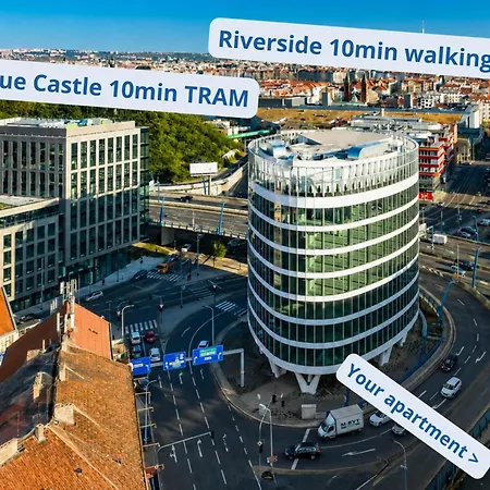 With Private Jacuzzi & Terrace In The Center Of Praga